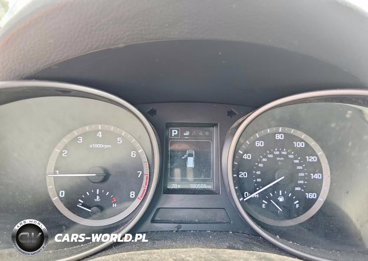 2017 Hyundai Santa Fe Sport 2.4L VIN:5XYZT3LB6HG404343 - 9