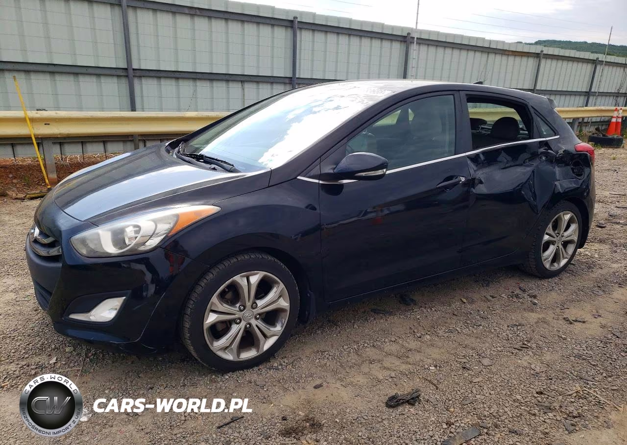 2014 Hyundai Elantra Gt Base – zdjęcie 1 z 13