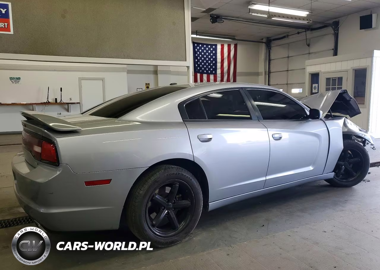 2014 Dodge Charger Sxt VIN:2C3CDXHGXEH164701 - 3