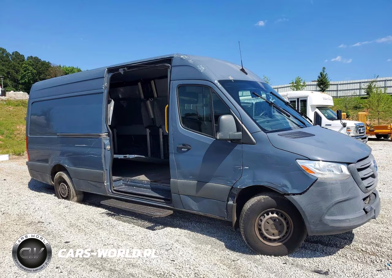 2019 Mercedes Benz Sprinter 2500 Delivery Van VIN:WD4PF1CDXKP121362 - 4