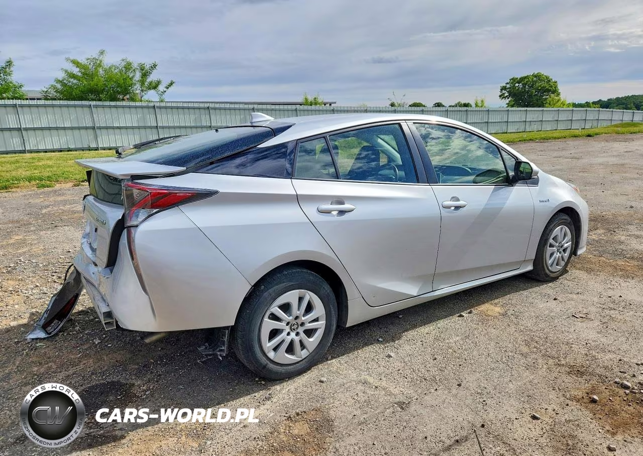 2017 Toyota Prius Two VIN:JTDKBRFU0H3546096 - 3