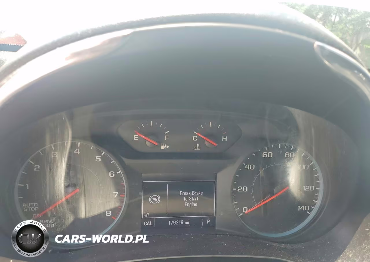 2019 Chevrolet Malibu Lt VIN:1G1ZD5ST0KF114234 - 9