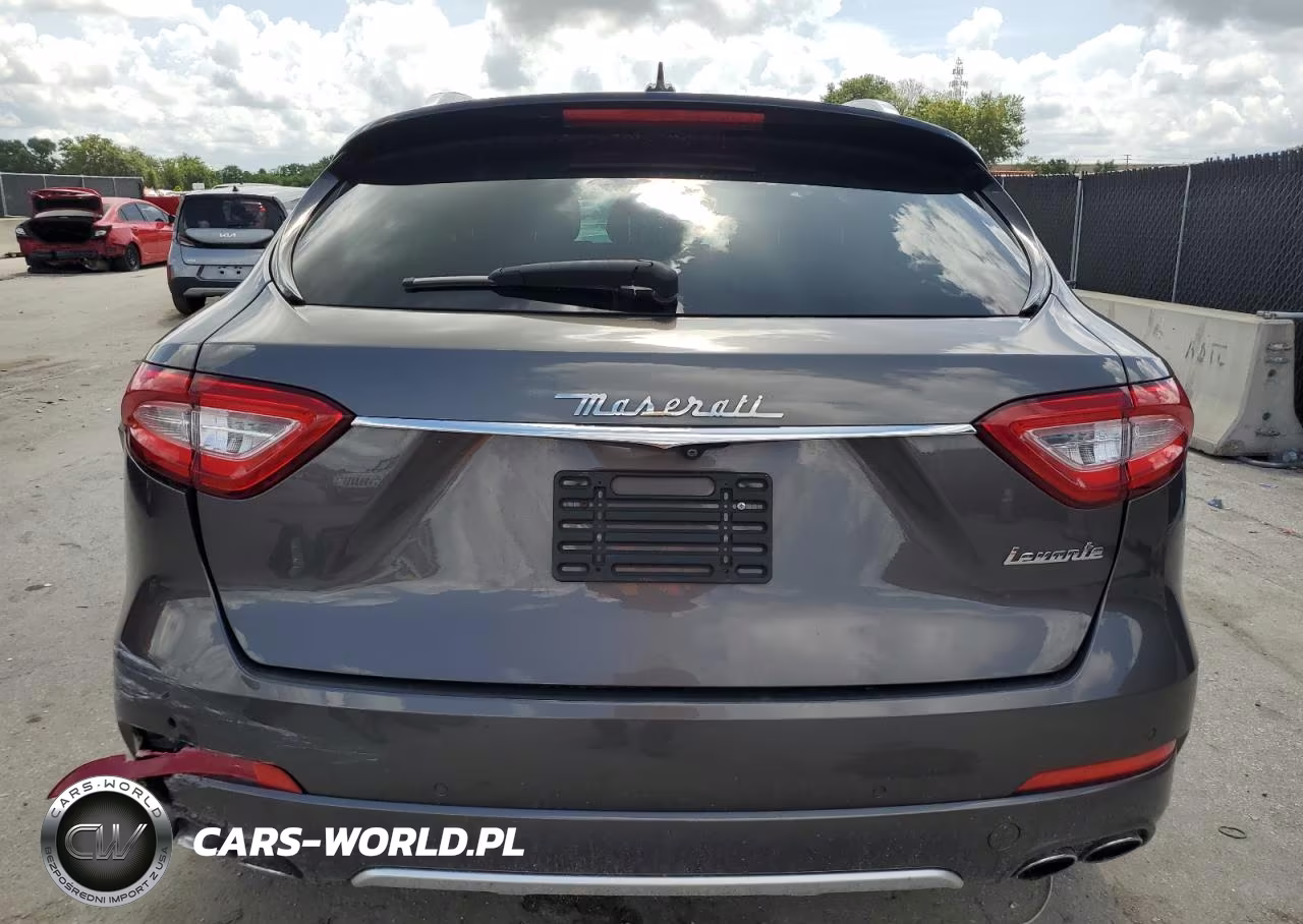 2017 Maserati Levante S Luxury VIN:ZN661YUL6HX246059 - 6