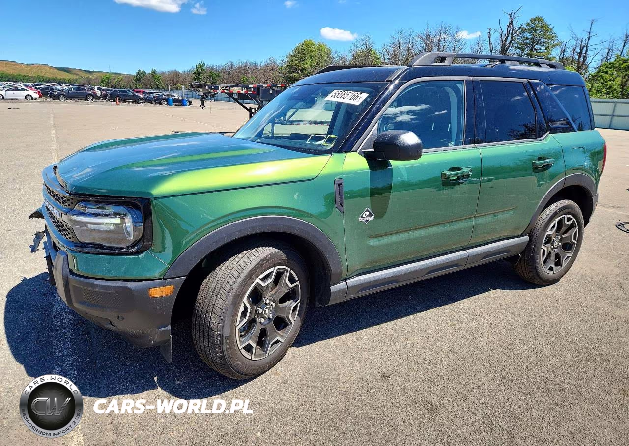 2025 Ford Bronco Sport Outer Banks – zdjęcie 1 z 13