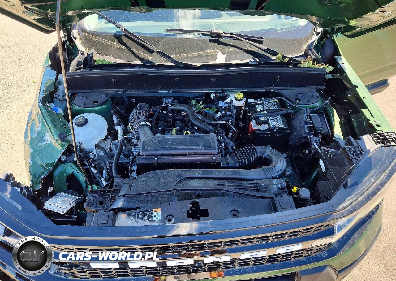2025 Ford Bronco Sport Outer Banks VIN:3FMCR9CN2SRF64438 - 12