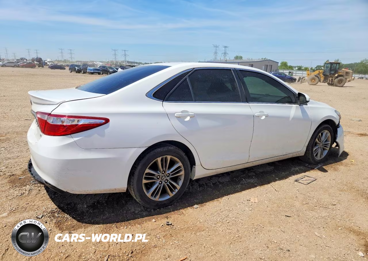 2017 Toyota Camry Se VIN:4T1BF1FK0HU739150 - 3