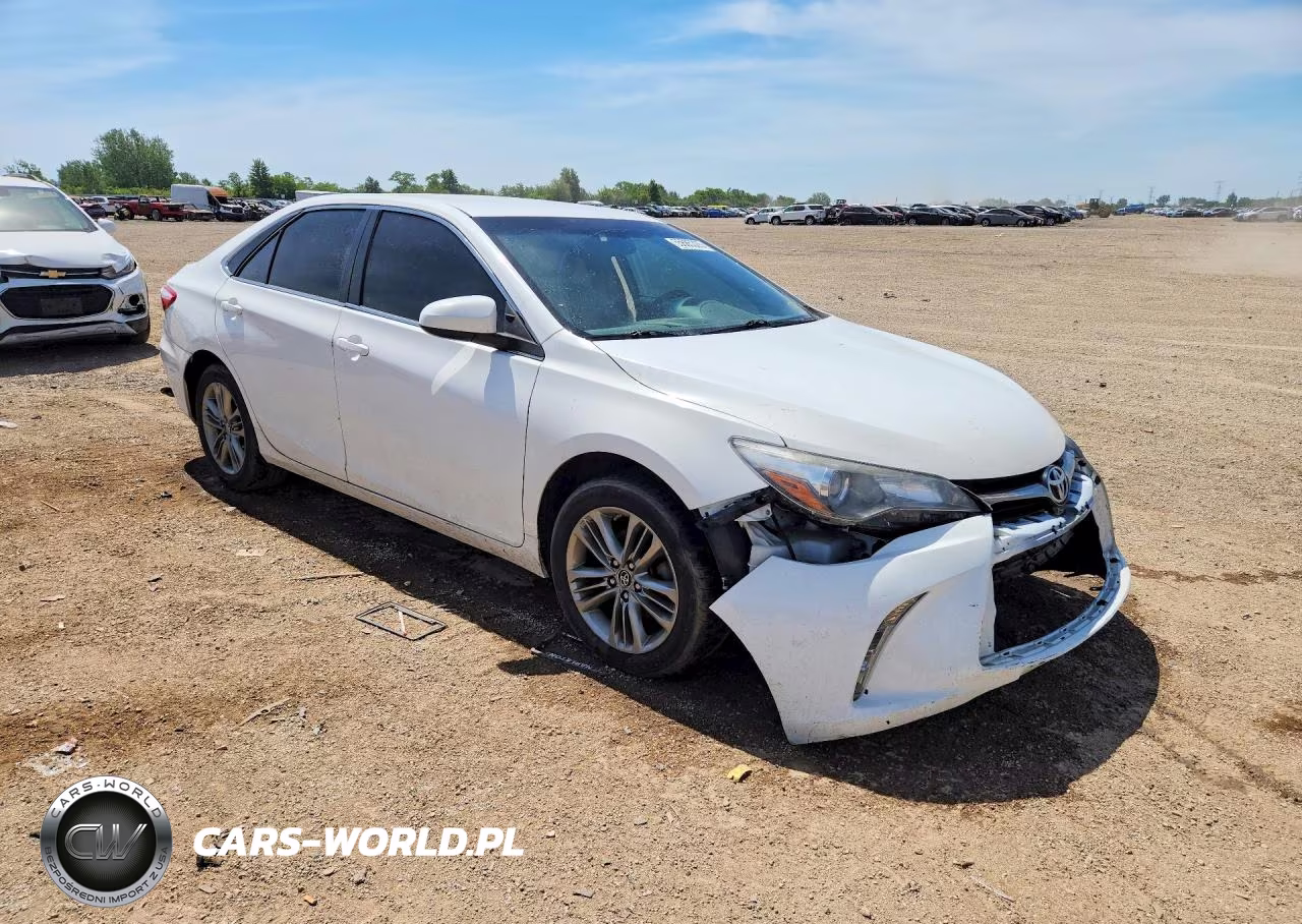 2017 Toyota Camry Se VIN:4T1BF1FK0HU739150 - 4