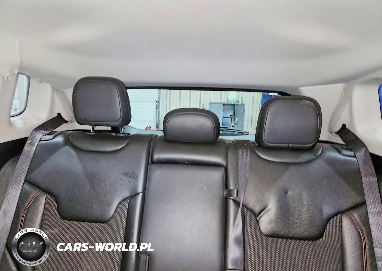 2020 Jeep Compass Trailhawk VIN:3C4NJDDB7LT234648 - 10