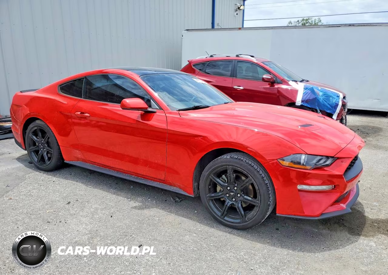 2018 Ford Mustang VIN:1FA6P8TH7J5174888 - 4