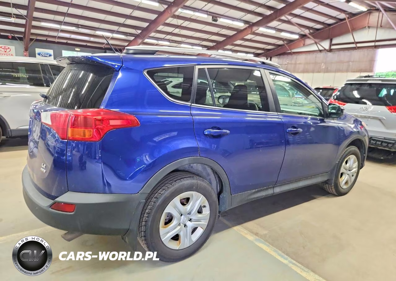 2015 Toyota Rav4 Le VIN:2T3BFREV9FW404015 - 3