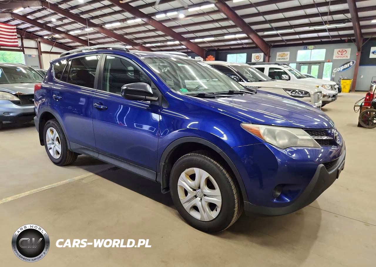2015 Toyota Rav4 Le VIN:2T3BFREV9FW404015 - 4