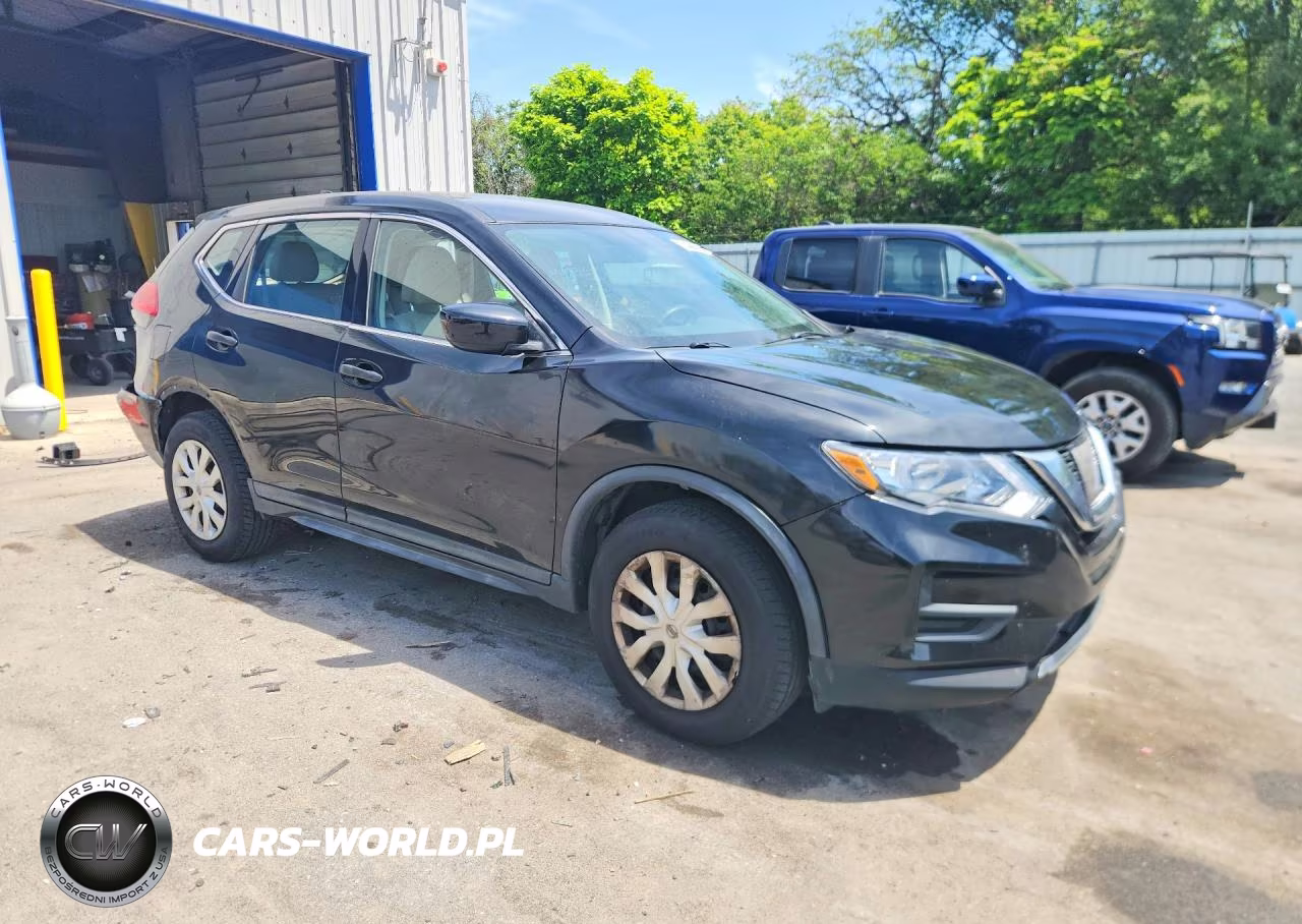 2017 Nissan Rogue S VIN:KNMAT2MV1HP571531 - 4