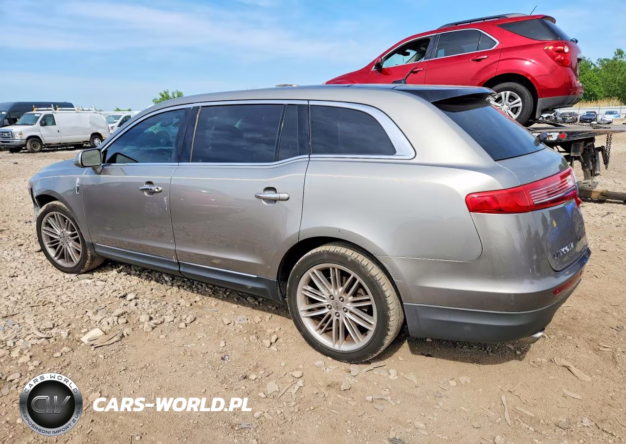 2015 Lincoln Mkt VIN:2LMHJ5AT1FBL03642 - 2