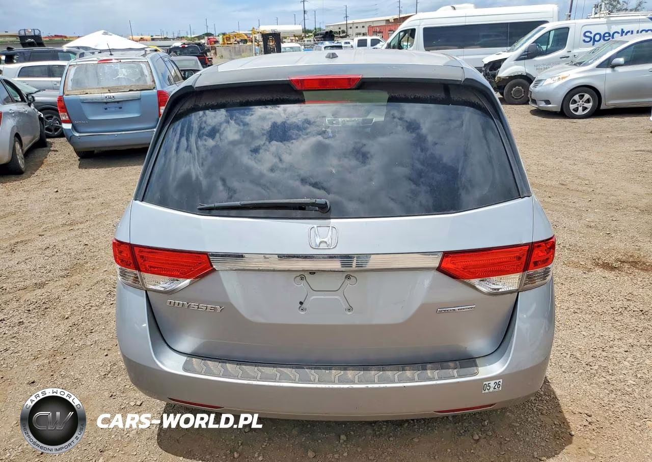 2016 Honda Odyssey Se VIN:5FNRL5H32GB136880 - 6