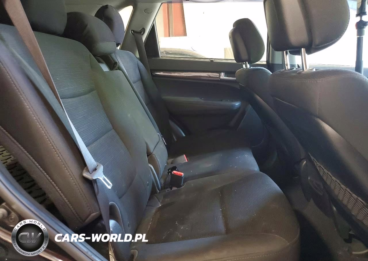 2014 Kia Sorento Lx VIN:5XYKTCA6XEG479467 - 11