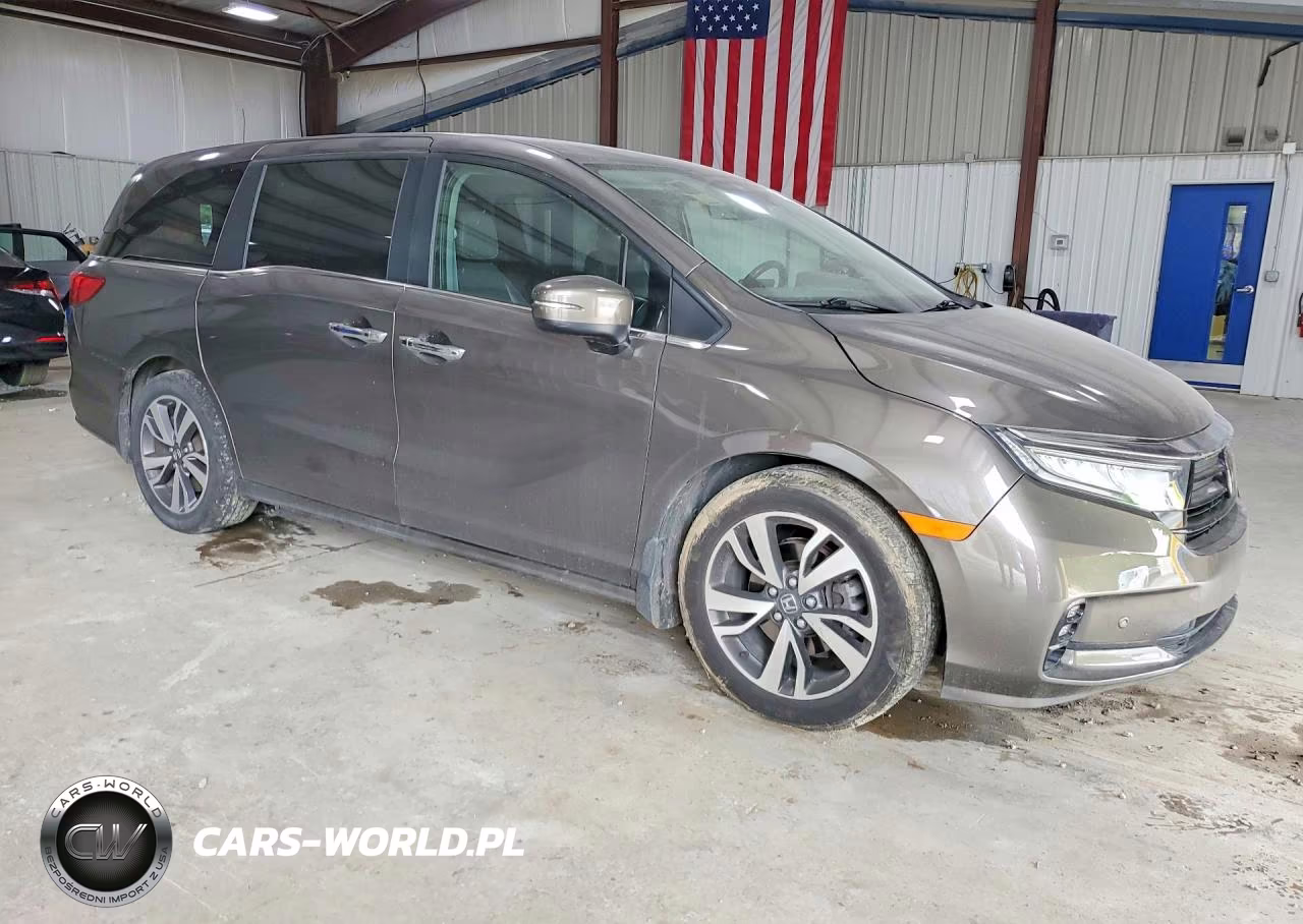 2022 Honda Odyssey Touring VIN:5FNRL6H83NB054610 - 4