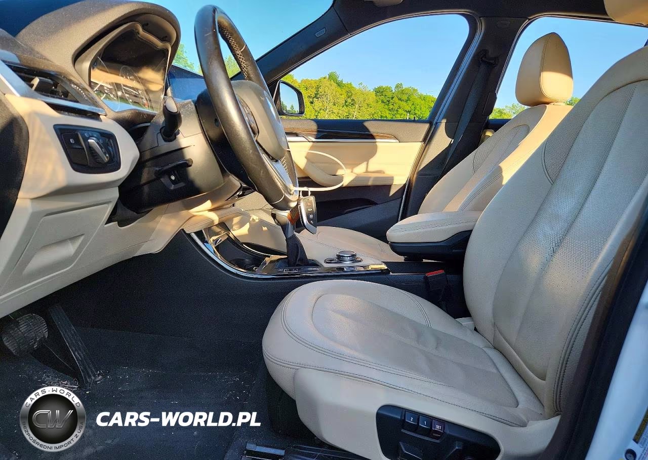 2016 BMW X1 xDrive28I VIN:WBXHT3C36G5E51163 - 7
