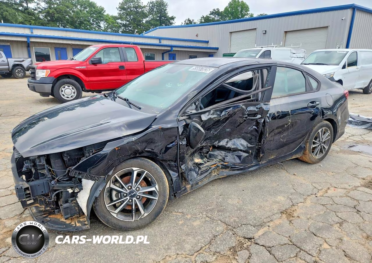 2022 Kia Forte Lxs – zdjęcie 1 z 12
