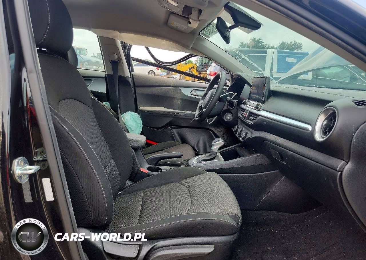 2022 Kia Forte Lxs VIN:3KPF24AD7NE472904 - 7