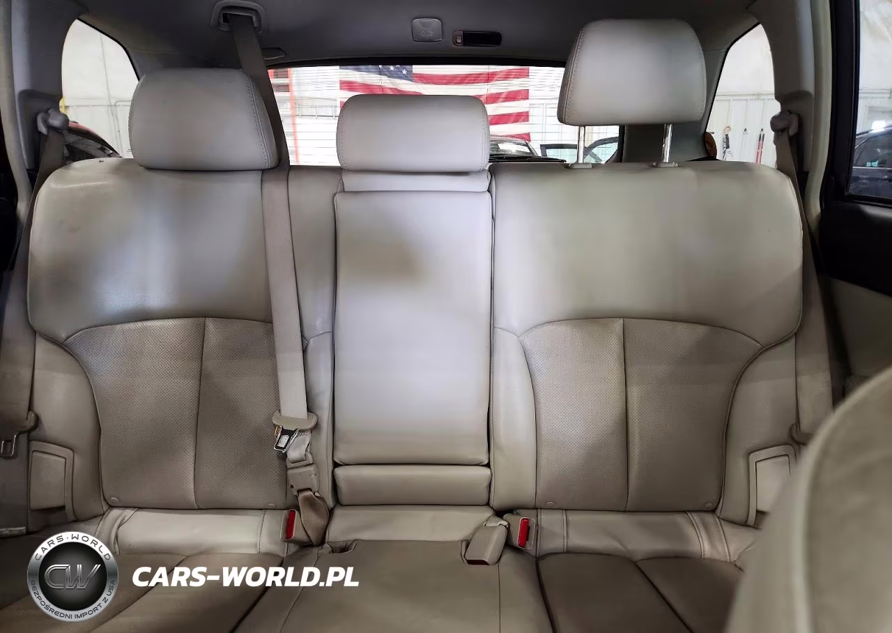 2010 Subaru Outback 2.5I Limited VIN:4S4BRCKC2A3377349 - 10