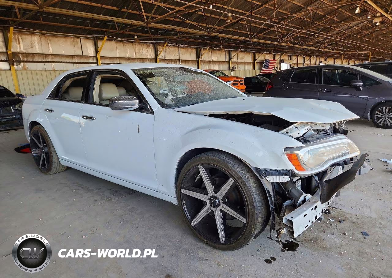2012 Chrysler 300 Limited VIN:2C3CCACG8CH204200 - 4
