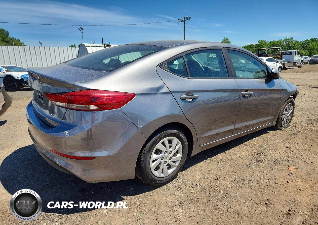 2018 Hyundai Elantra Se VIN:5NPD74LF6JH286400 - 3