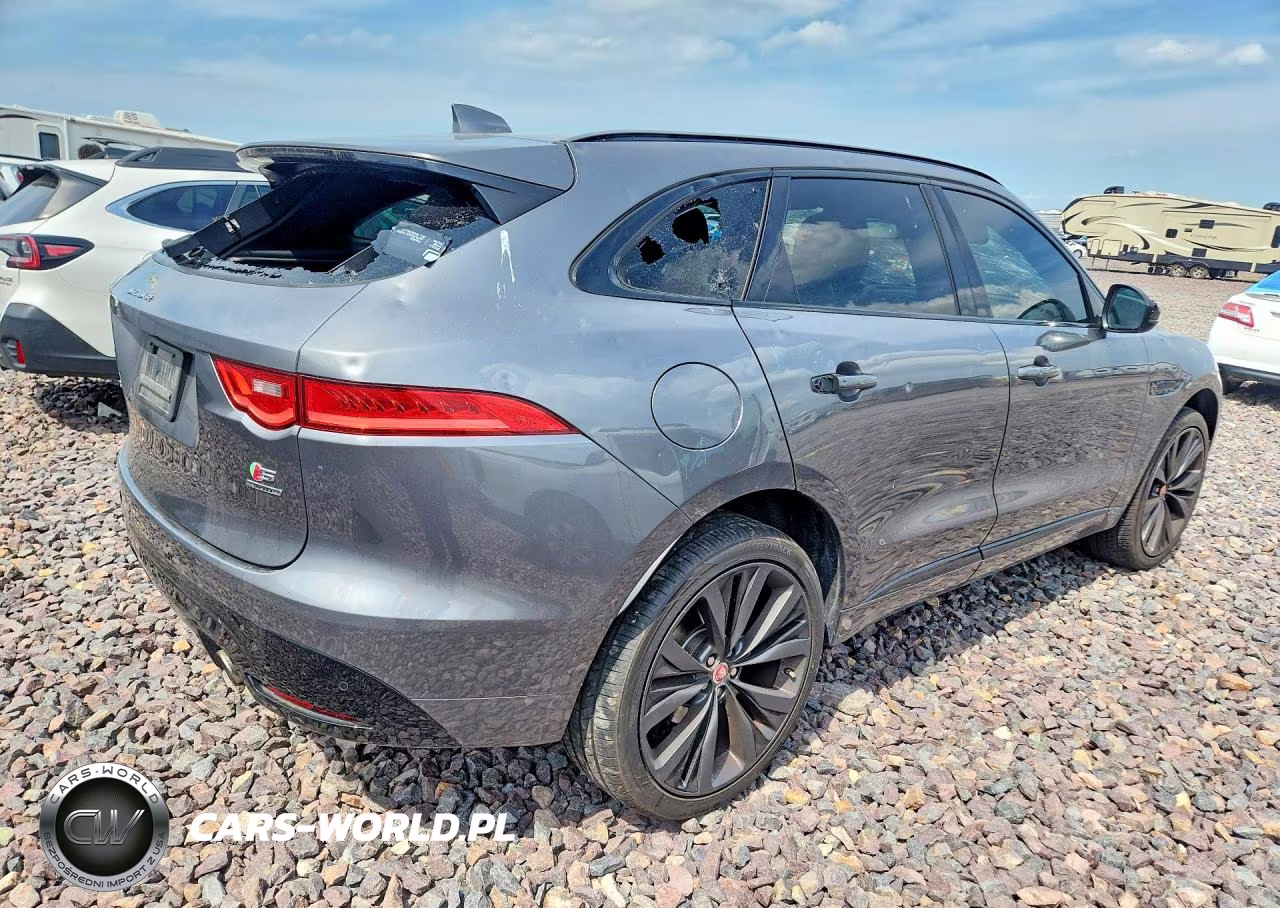 2018 Jaguar F-Pace S VIN:SADCM2FV2JA267415 - 3