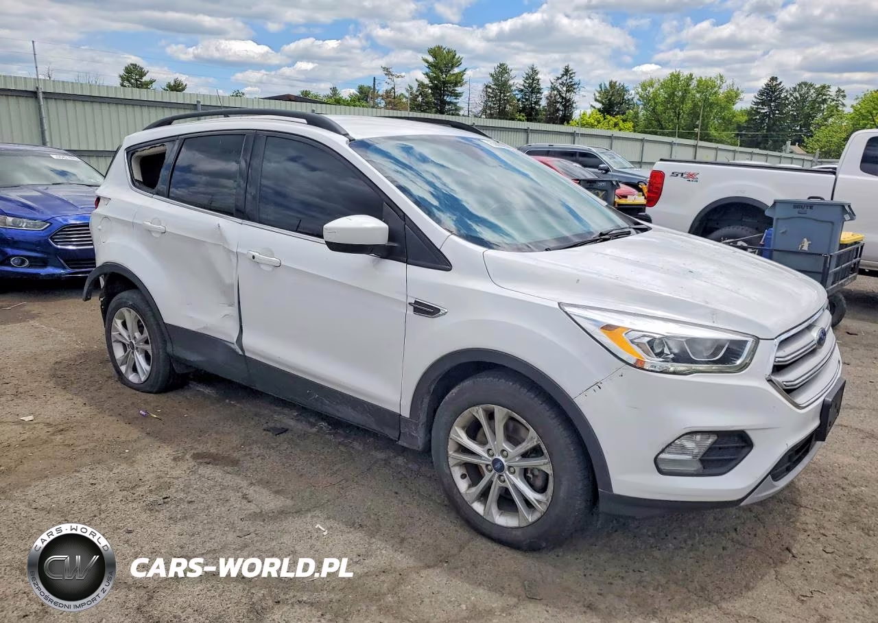 2019 Ford Escape Sel VIN:1FMCU9HD2KUC18428 - 4