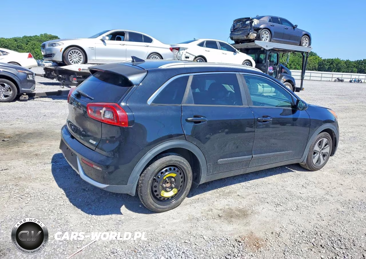 2017 Kia Niro Lx VIN:KNDCB3LC9H5049274 - 3