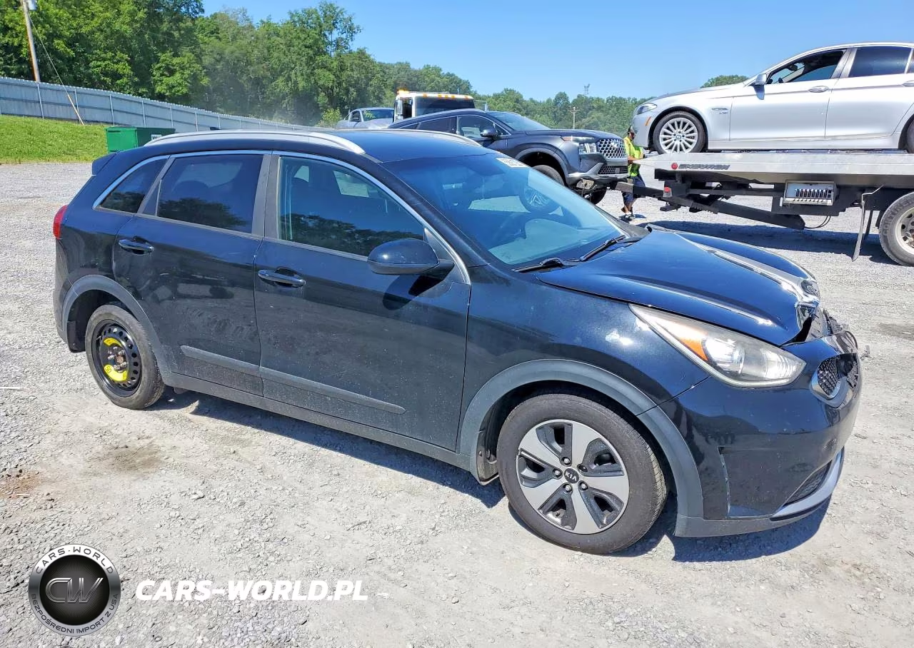 2017 Kia Niro Lx VIN:KNDCB3LC9H5049274 - 4