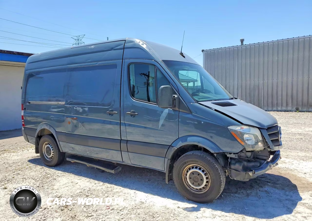 2018 Mercedes-Benz Sprinter 2500 VIN:WD3PE7CD4JP636608 - 4