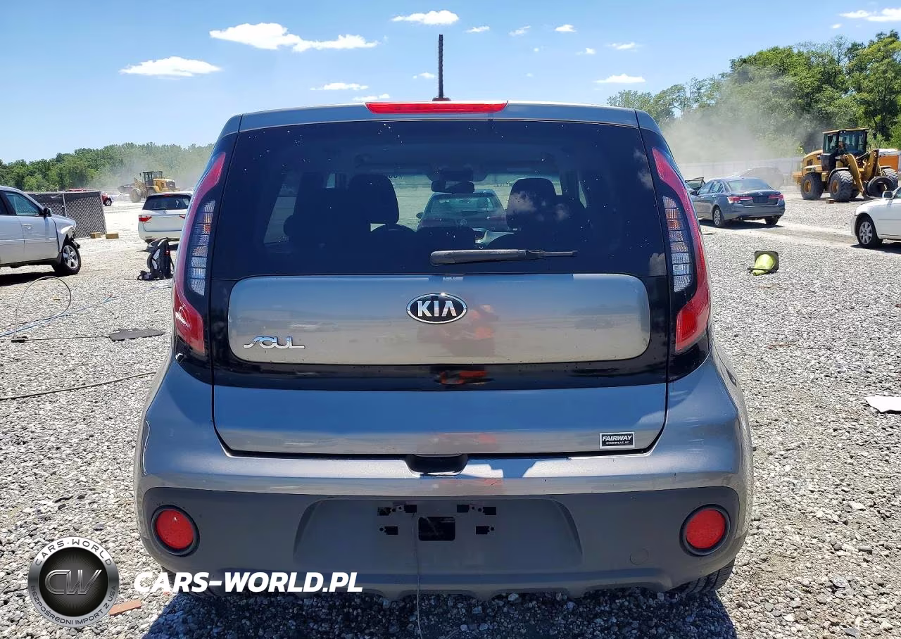 2017 Kia Soul Base VIN:KNDJN2A28H7454842 - 6
