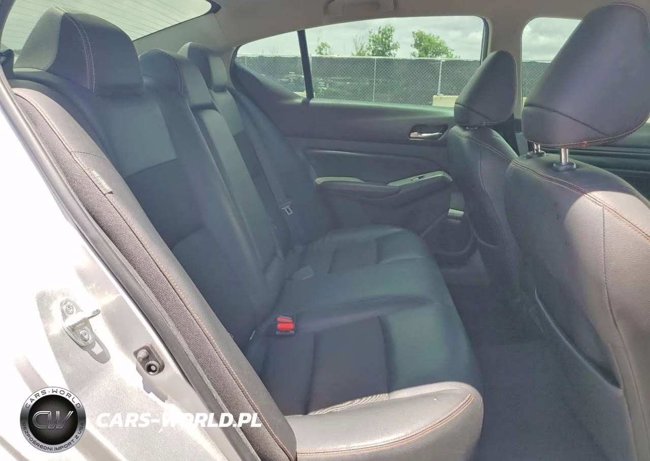 2019 Nissan Altima Sr VIN:1N4BL4CV1KC146364 - 10