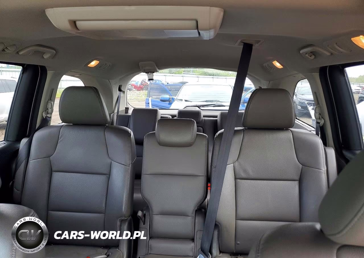 2016 Honda Odyssey Touring VIN:5FNRL5H9XGB154998 - 10