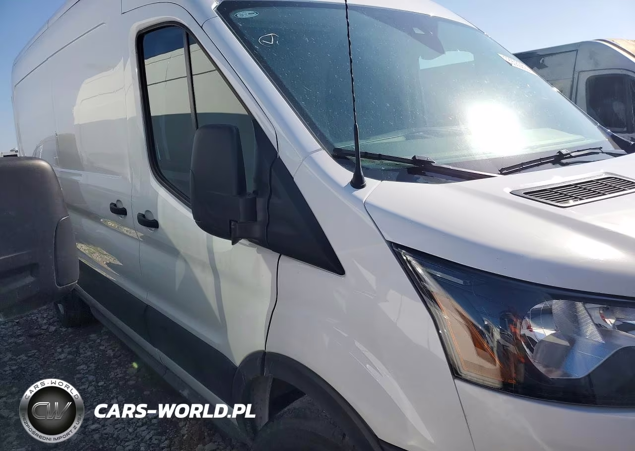 2025 Ford Transit 250 Delivery Van VIN:1FTBR2C87SKA32284 - 4