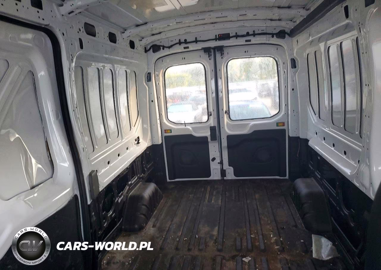 2024 Ford Transit T-250 VIN:1FTBR1C82RKB62879 - 10