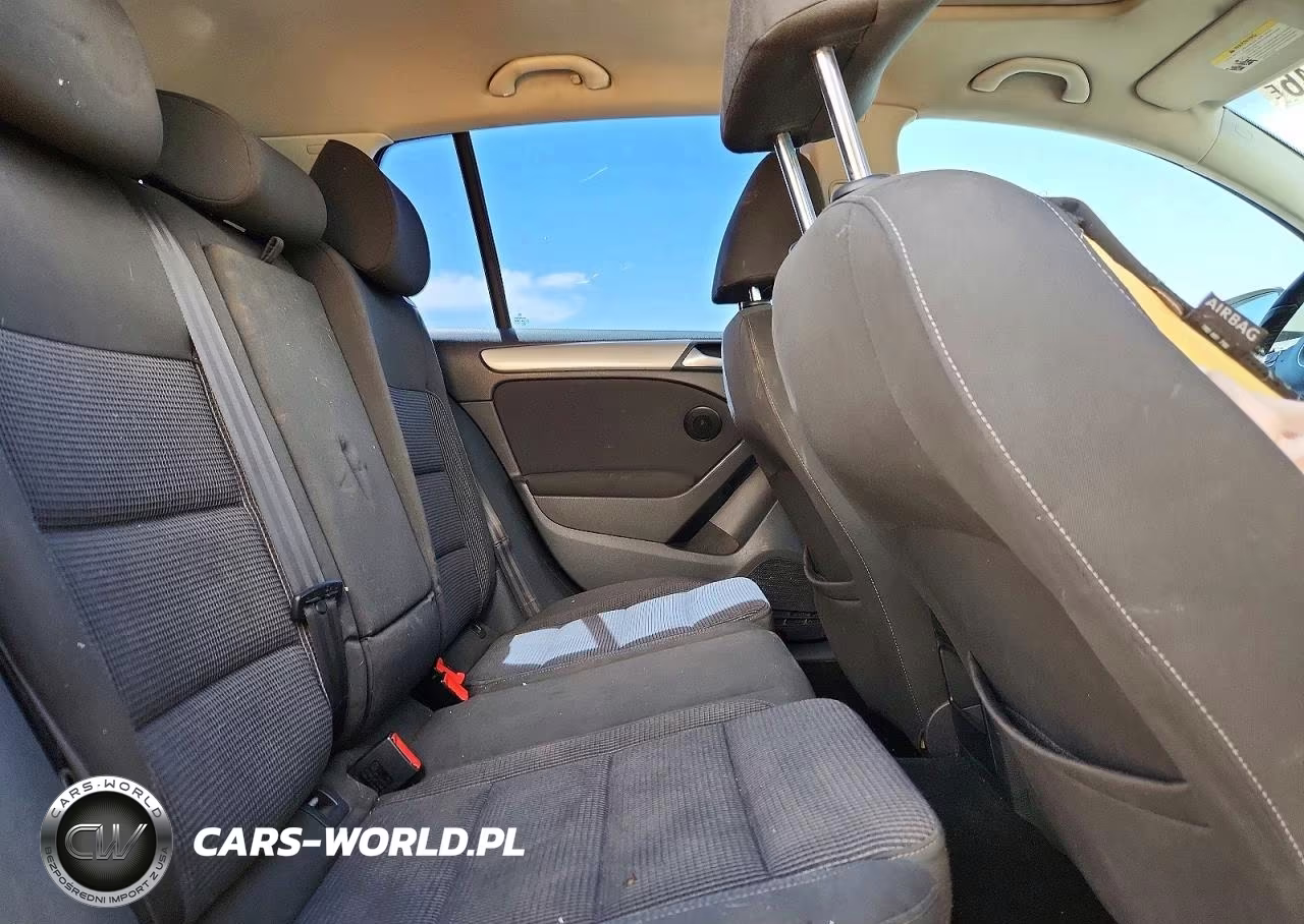 2013 Volkswagen Golf VIN:WVWDM7AJ4DW122580 - 10