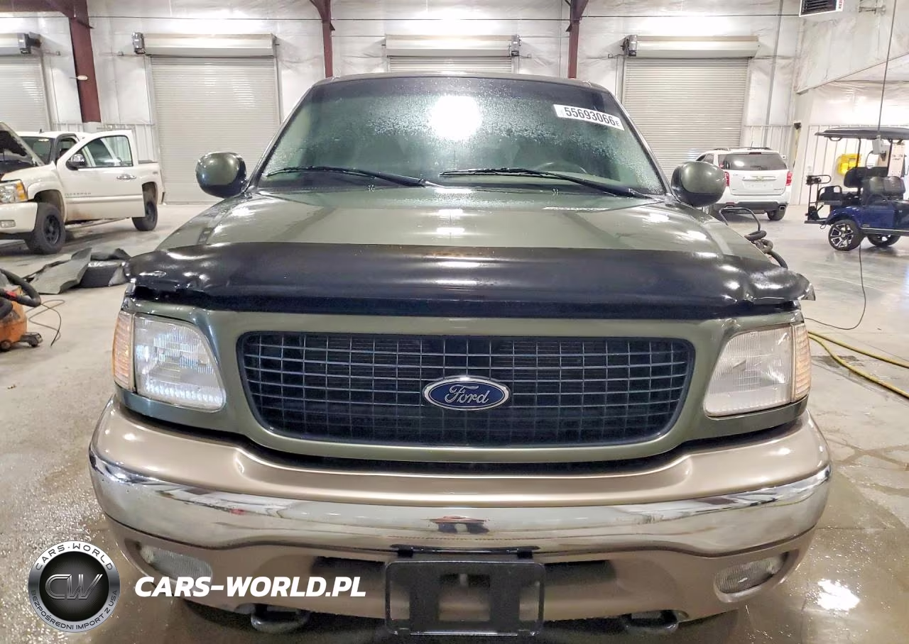 2000 Ford Expedition Eddie Bauer VIN:1FMPU18L7YLB50734 - 5