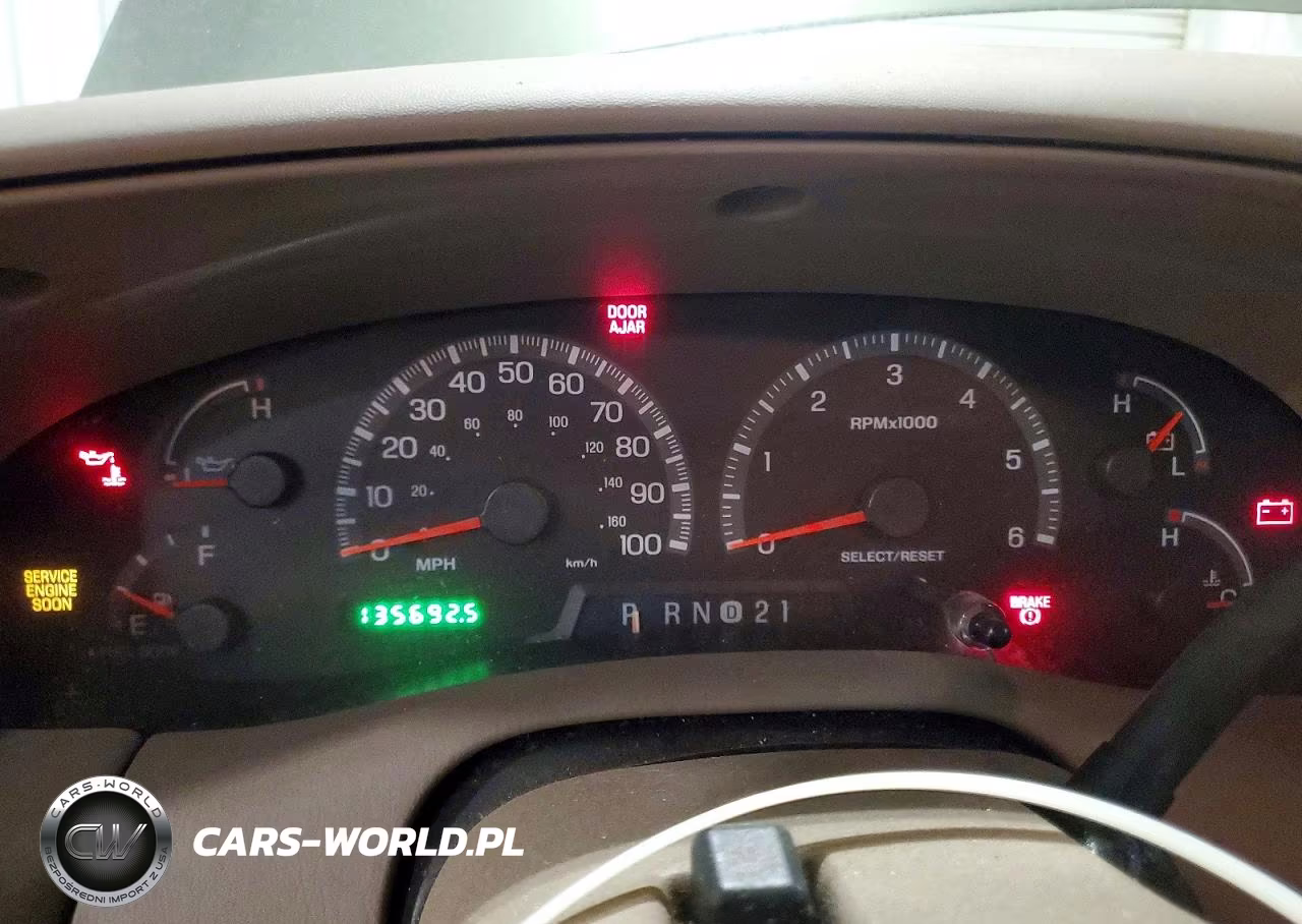 2000 Ford Expedition Eddie Bauer VIN:1FMPU18L7YLB50734 - 9