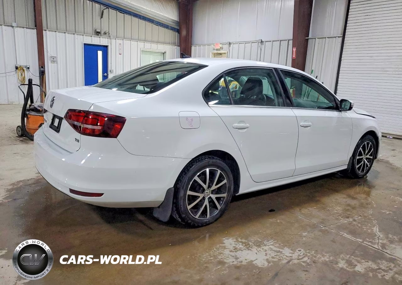 2018 Volkswagen Jetta Se VIN:3VWB67AJXJM226520 - 3