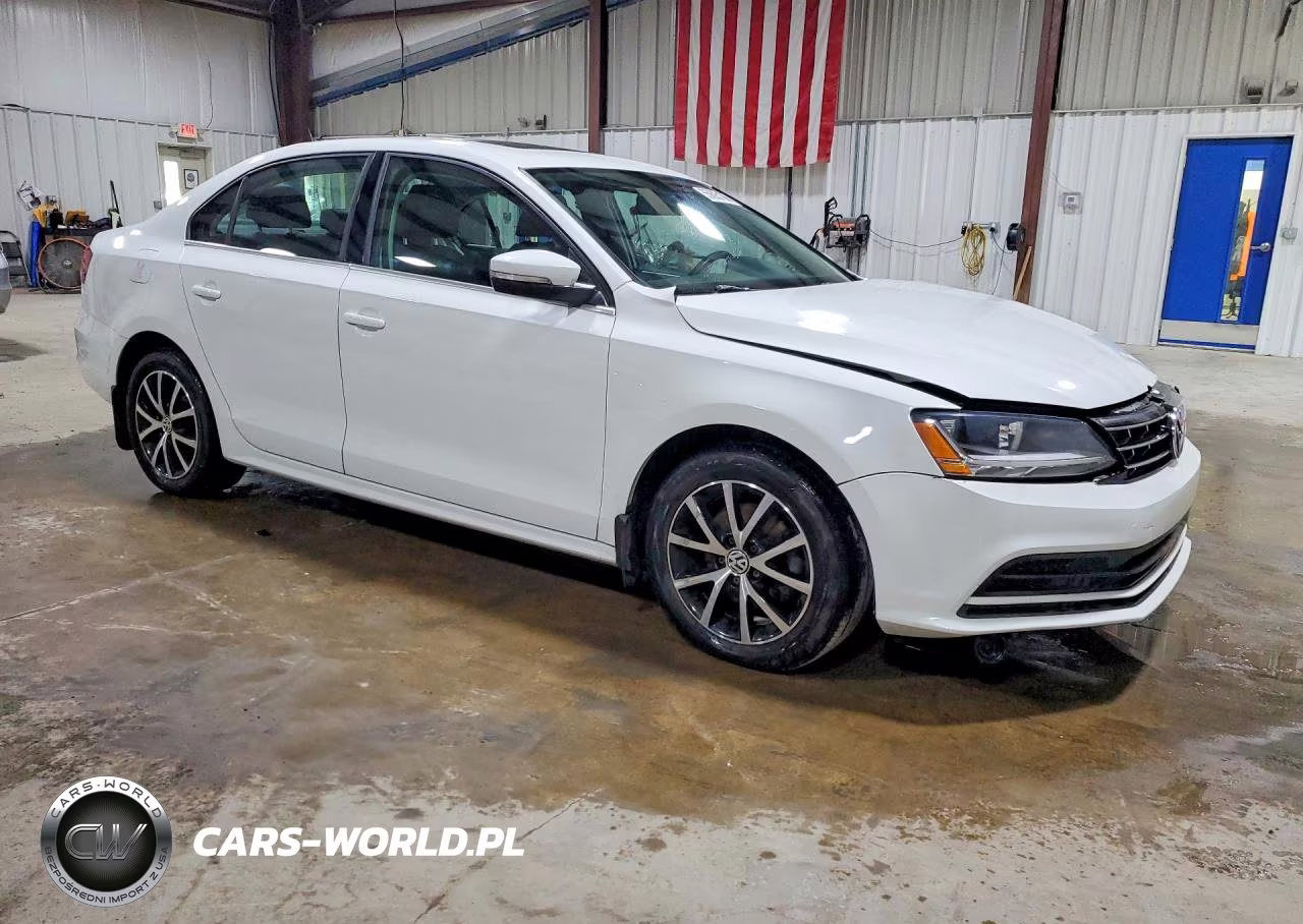 2018 Volkswagen Jetta Se VIN:3VWB67AJXJM226520 - 4