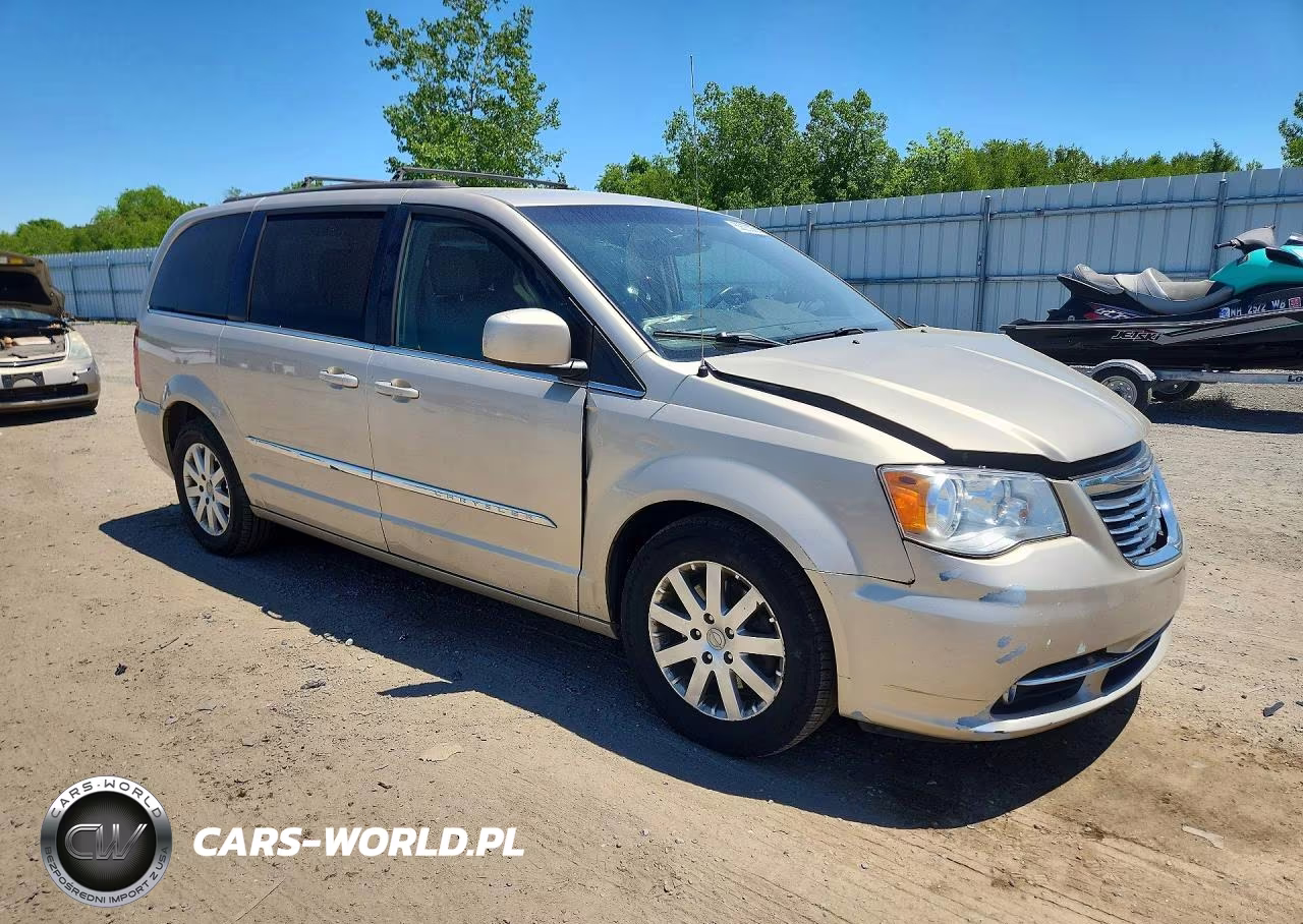 2015 Chrysler Town & Country Touring VIN:2C4RC1BG2FR695613 - 4