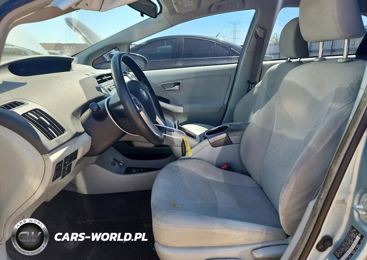 2015 Toyota Prius Three VIN:JTDKN3DU5F1970048 - 7