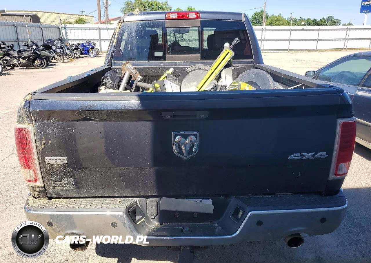 2013 Ram 1500 Laramie VIN:1C6RR7NT7DS535692 - 6