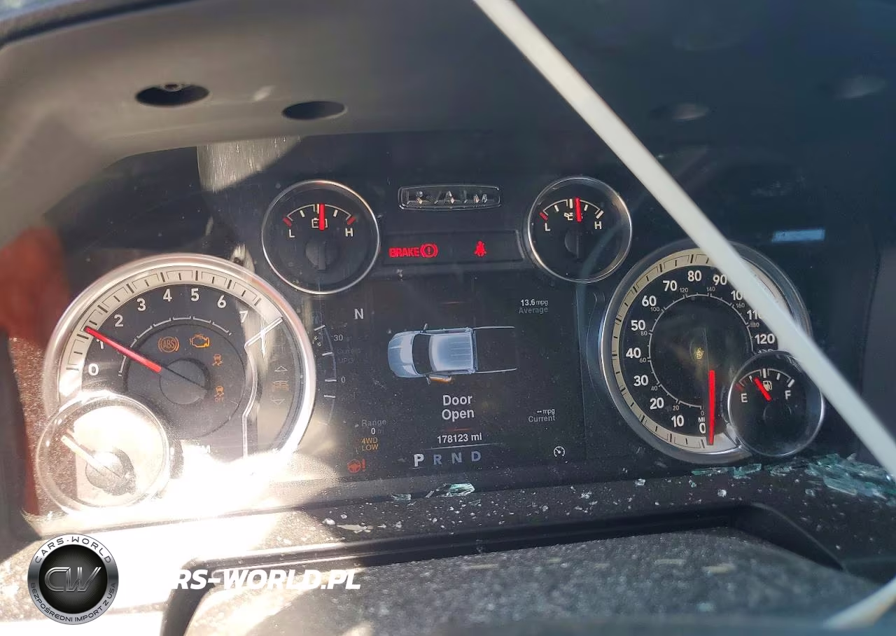 2013 Ram 1500 Laramie VIN:1C6RR7NT7DS535692 - 9