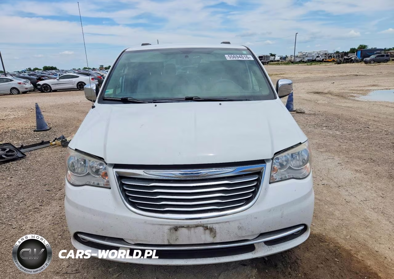 2015 Chrysler Town & Country Touring L VIN:2C4RC1CG6FR547494 - 5