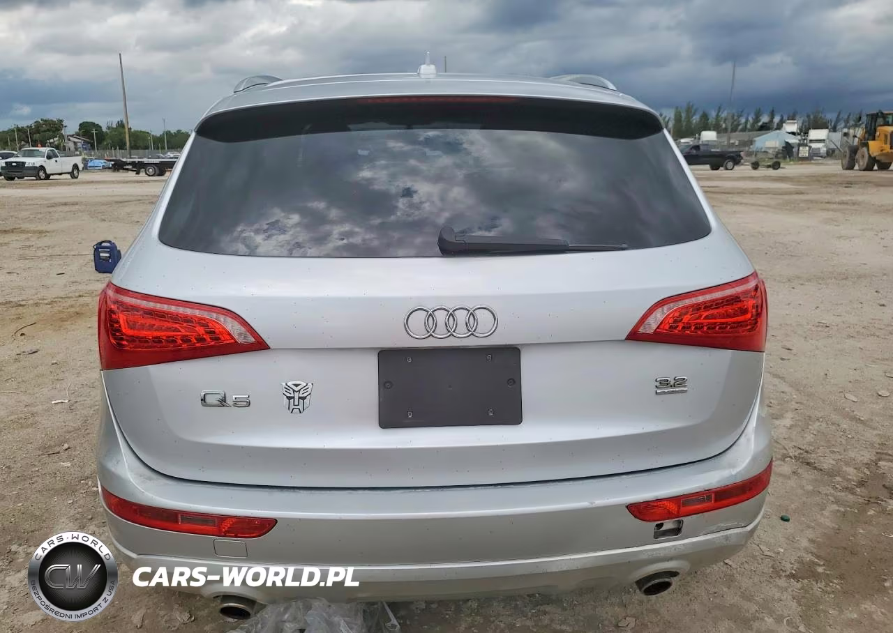 2010 Audi Q5 Premium Plus VIN:WA1LKAFP0AA098549 - 6