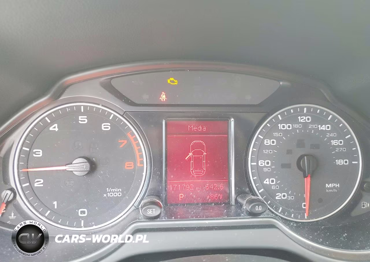 2010 Audi Q5 Premium Plus VIN:WA1LKAFP0AA098549 - 9