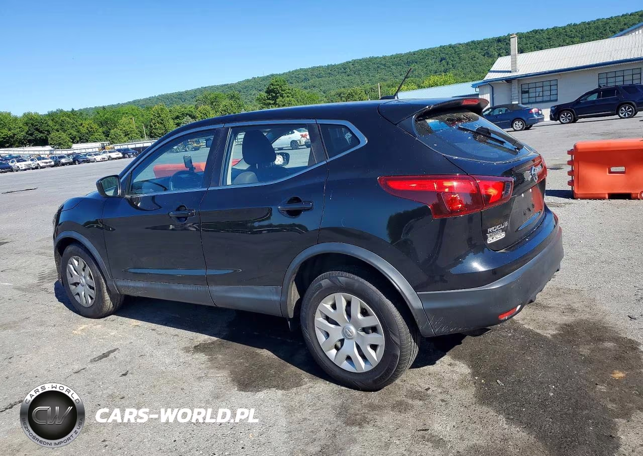 2018 Nissan Rogue Sport S VIN:JN1BJ1CR3JW256897 - 2