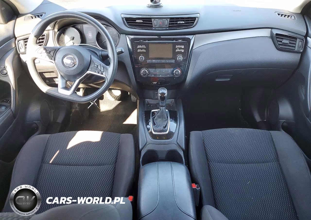 2018 Nissan Rogue Sport S VIN:JN1BJ1CR3JW256897 - 8